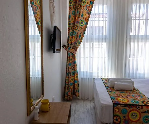 מלון E2 Deniz בוזקאדה